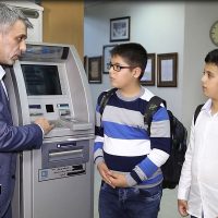 مستند ارتباطات ساخته شرکت فیلم سازی تصویرآفرین مهر